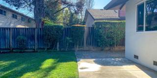Comfortable Single-Level Living in a Prime Los Gatos Location Gallery 19