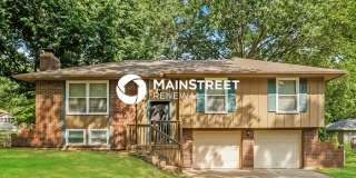 513 Northeast Grant Drive Gallery 1