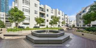 Bayside Village Gallery 38