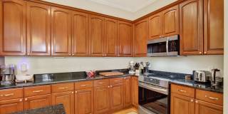 407 East Hull Street Gallery 17