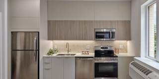 The Darien Gallery 10