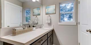 Air Conditioning! Beautiful Newer Construction Home!  3 Master Bedrooms! Gallery 14