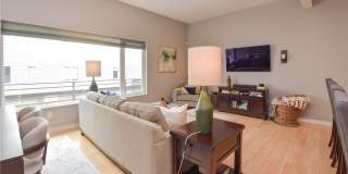 5735 Bridge Avenue Gallery 9