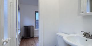 4752 N Virginia Avenue Gallery 18