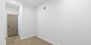 4021 BROWN Street Gallery 11