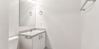 Fremont Court Gallery 24