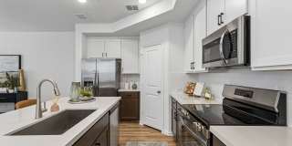 LyvWell at Harmony Gallery 4