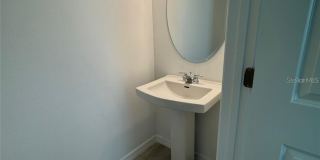 3133 SKYLINE Loop Gallery 29