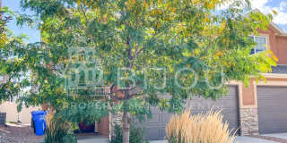 Large, Well-Maintained Duplex Gallery 23