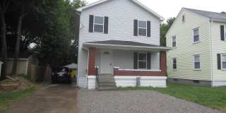 Awesome 5BR house walking distance to UofL! Awesome 5BR house walking distance to UofL! Gallery 1
