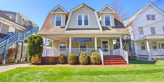 1872 Bedford Street Gallery 1