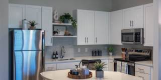 Acclaim at the Hill - Senior Living Gallery 3