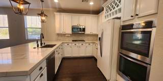 Beautifully renovated, cul-de-sac, Mesa Park adjacent home in Summerlin. Gallery 25