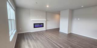 Brand New 3 Bedroom, 2.5 Bathroom Townhouse in Prime Ankeny Location – Available Now Gallery 6
