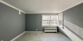 2752 North Shore Gallery 9