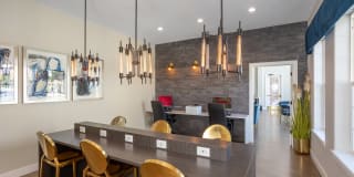 Avana Eastlake Gallery 38