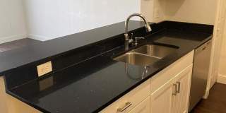 5475 VINELAND ROAD Gallery 5