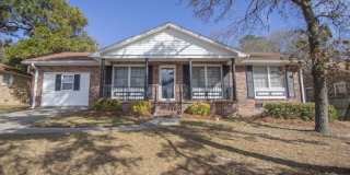 305 Shoreditch Drive Gallery 1