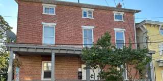 88 Harvey Street Gallery 1