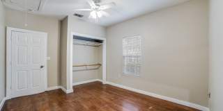 TOBIN HILL COTTAGE Gallery 18