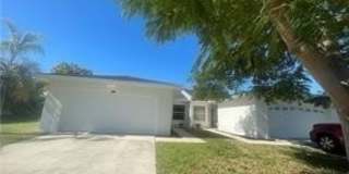 5012 Chiquita Boulevard S 5012 Chiquita Boulevard S Gallery 1