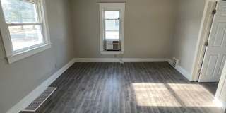 3 Bedroom 2 Bathroom Home Gallery 4