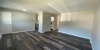 Renovated Spacious 4 Bedroom Home Available for Pre-Lease! Gallery 4