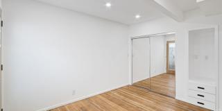 404 Prospect Street Gallery 20