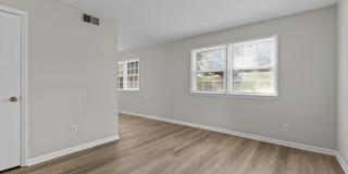 1823 White Oak Road Gallery 3