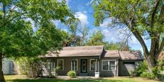 Beautiful 3 bedroom, 1 bathroom gem in Terrell AVAILABLE NOW! Gallery 1