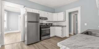 105 Carleton Avenue Gallery 1