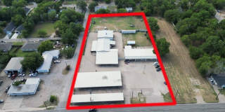 1301 E Henderson Street Gallery 1