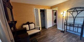 Furnished 2BR, 2BA Condo with Backyard in Arlington Gallery 11