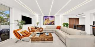 1147 Hillsboro Mile Gallery 19