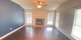 Beautiful 4 bed 2 bath home in White Rock subdivision. Gallery 5