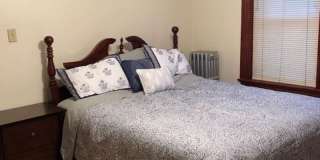 Brighton Center floor-thru 2-bed Gallery 6