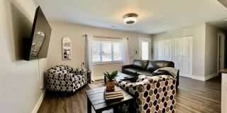 Quaint 4 Bedroom furnished Ranch Home in Mason Ohio Gallery 13