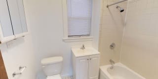 5202-5210 S. Cornell Avenue Gallery 16