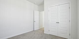 Carrington Square Gallery 72