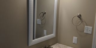 Frost Courtyard Apartments - Gallery 1