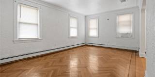 245 W Walnut Street Gallery 5
