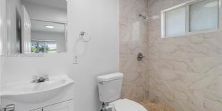 2132 NW 47th St Gallery 18