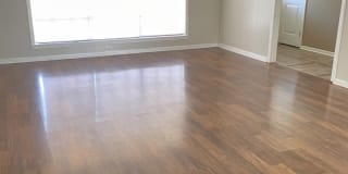 117 Whispering Pines Loop Gallery 1