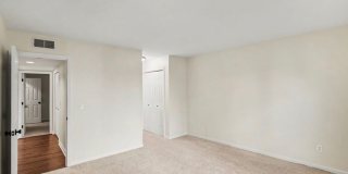 GreenHills Condo! Gallery 10