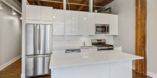 1017 W Washington Boulevard Gallery 3