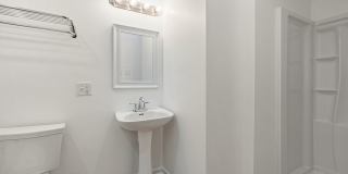 Heart of Chapel Hill! Roosevelt is ready for you!  4 bedrooms/3 bathrooms Gallery 25