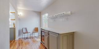 837 Adams St NE Gallery 20