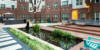 District at Greenbriar Apartments Gallery 7