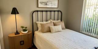 Carlyle Townhomes Gallery 28