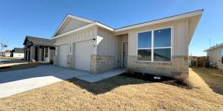 NEW CONSTRUCTION DUPLEX! Gallery 1